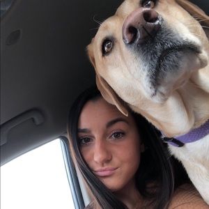 Meet your Posher, Jaclyn